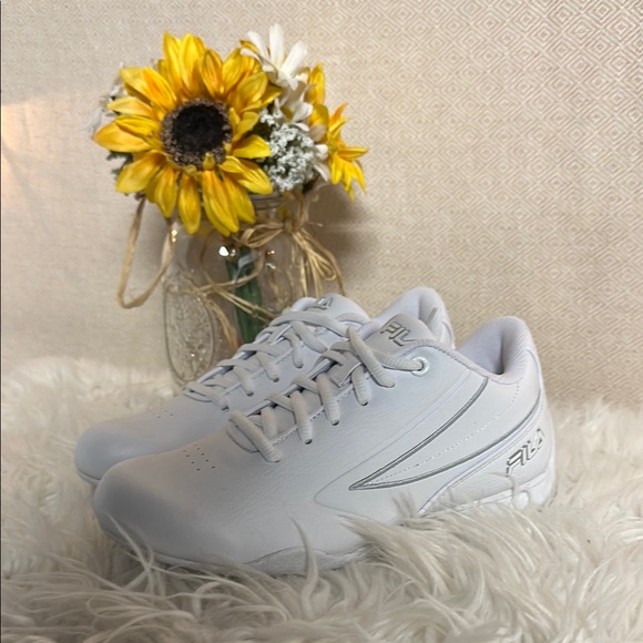 Fila Women's White Sneakers - Picture 3 of 6